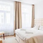 Kamienica Pod Neptunem - Rynek - Sniadanie W Cenie - 200m Do Molo Bed & Breakfast 4*