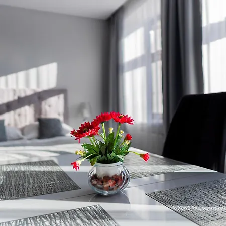 Kamienica Pod Neptunem - Rynek - Sniadanie W Cenie - 200m Do Molo Bed and Breakfast 4*