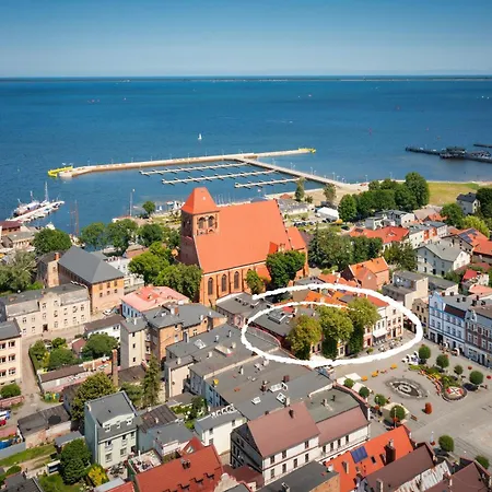 Bed and Breakfast Kamienica Pod Neptunem - Rynek - Sniadanie W Cenie - 200m Do Molo 4*