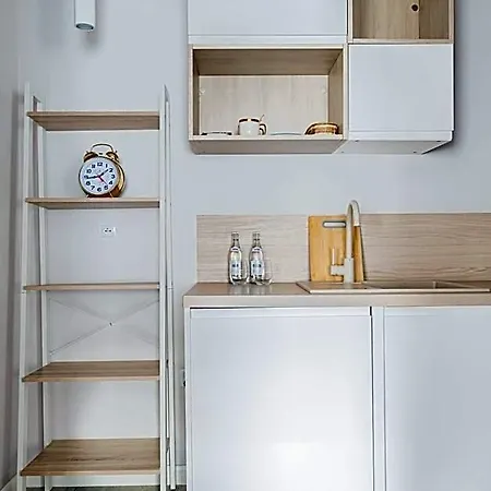 Bed and breakfast Kamienica Pod Neptunem - Rynek - Sniadanie W Cenie - 200m Do Molo Puck