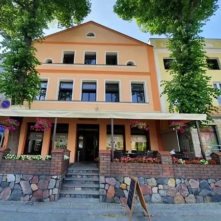 Kamienica Pod Neptunem Bed & Breakfast Puck