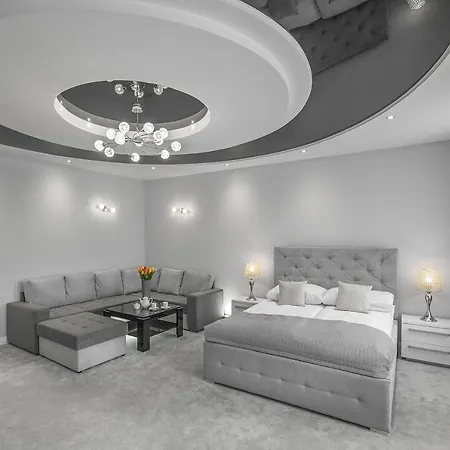 住宿加早餐酒店 Kamienica Pod Neptunem 帕克