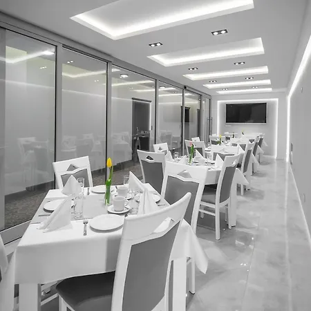 住宿加早餐酒店 Kamienica Pod Neptunem 帕克