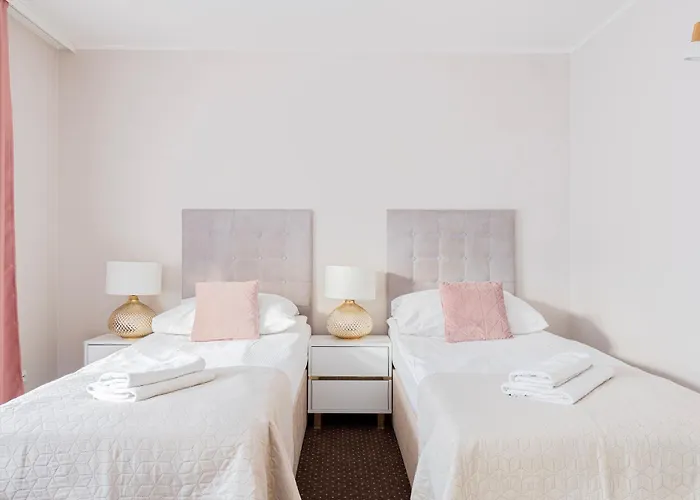 Kamienica Pod Neptunem - Rynek - Sniadanie W Cenie - 200m Do Molo 4*