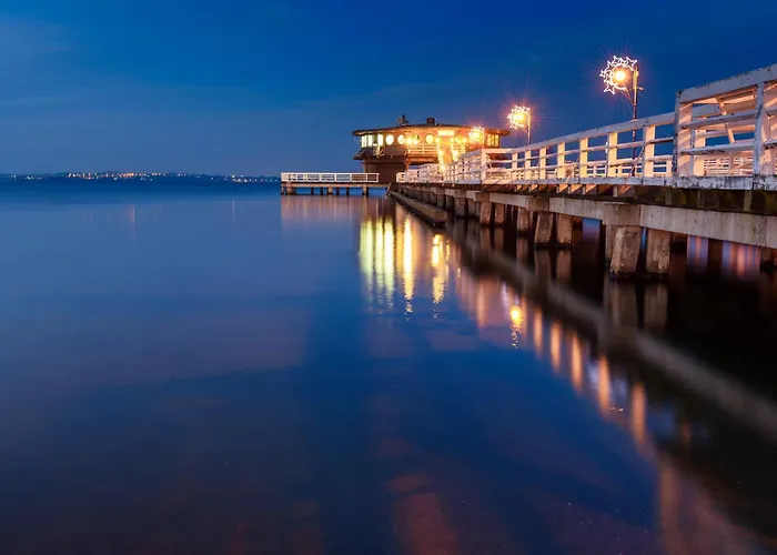 Kamienica Pod Neptunem - Rynek - Sniadanie W Cenie - 200m Do Molo