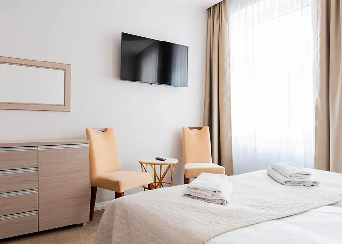 Kamienica Pod Neptunem - Rynek - Sniadanie W Cenie - 200m Do Molo 住宿加早餐酒店