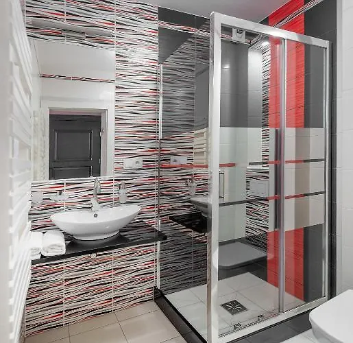 Bed and breakfast Kamienica Pod Neptunem - Rynek - Sniadanie W Cenie - 200m Do Molo 4*