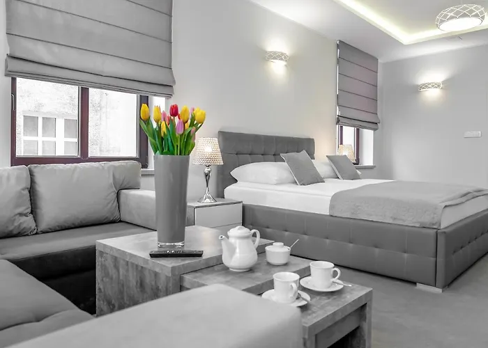 Couette-café Kamienica Pod Neptunem - Rynek - Sniadanie W Cenie - 200m Do Molo 4*